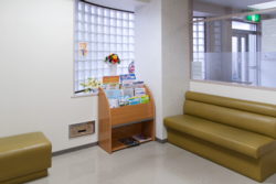 いむた内科 中待合