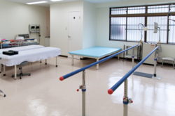 いむた内科 リハビリ室 1