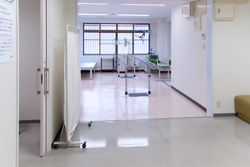 いむた内科 リハビリ室 2